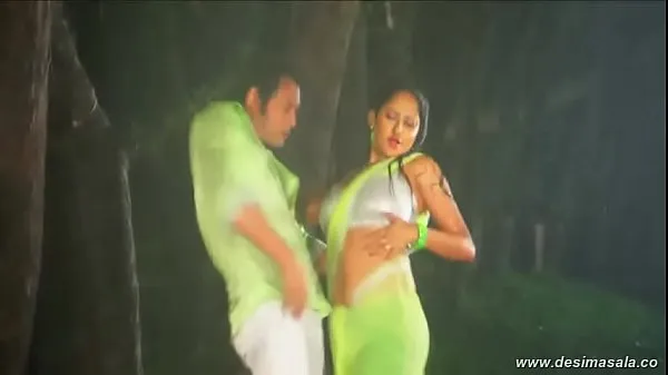 Películas calientes desimasala.co - Beautiful actress hot wet rain song from bengali movie cálidas