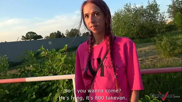 Vroči Crazy lost assistant missed bus & love ride on cock in van topli filmi
