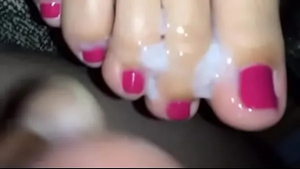 Nóng Slowly cum all over wife’s toes closeup and hot Phim ấm áp