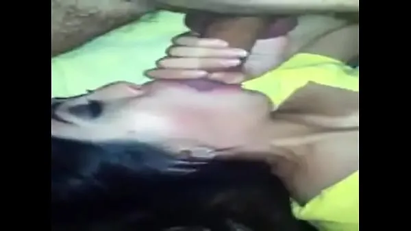 Горячие Филиппинская барная девушка сосет член после работытеплые фильмы