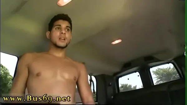 गर्म Nude messing around gay God's Gift on the Bus गर्म फिल्में