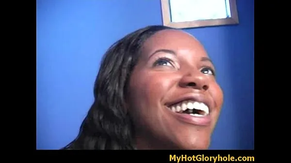 Hotte Glory gloryhole Black women sucking her first white dick 23 varme filmer