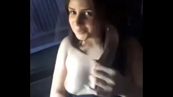 Menő Hot Girlfriend get naked in car for boyfriend meleg filmek