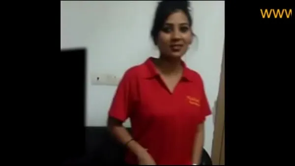热Mallu Kerala Air hostess sex with boyfriend caught on camera温暖的电影
