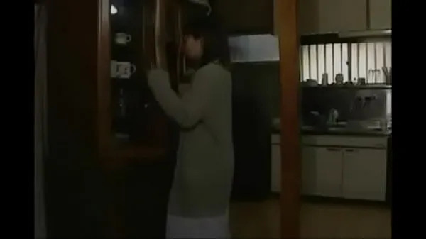 Japanese hungry wife catches her husband Filem hangat panas