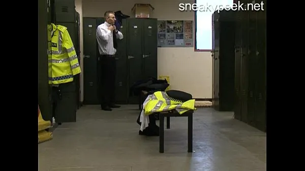 热Police Station Spycam温暖的电影