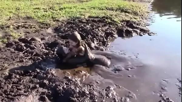 गर्म Mud Lovers Leila Hazlett Trailer गर्म फिल्में