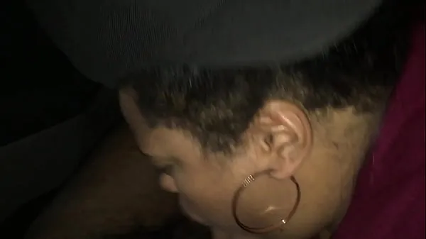she left her man at the bar to come suck my dick Films chauds