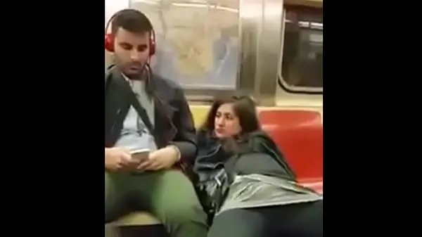 Siririca In Full Subway Filem hangat panas
