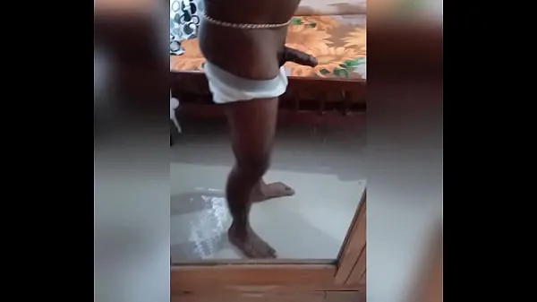 Горячие Маллу, Керала, парень мастурбирует в домашнем видео с цепочкой на талиитеплые фильмы