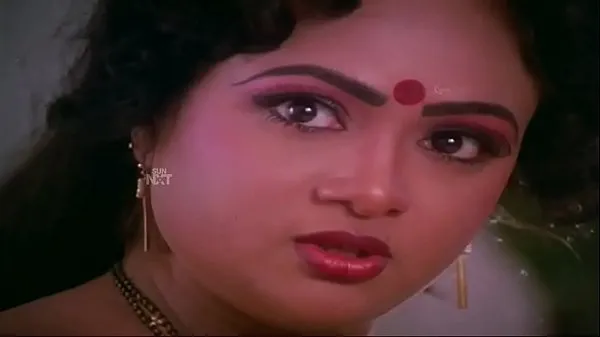 Gorące Anuradha Cleavage HDciepłe filmy