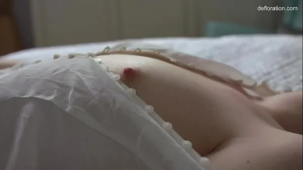 Real virgin teen Anna Klavkina masturbates Film hangat yang hangat