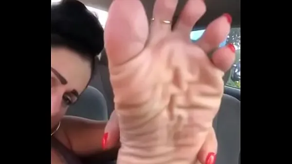 Hot Girl showing her feet snowyarches fetish model instagram warm Movies