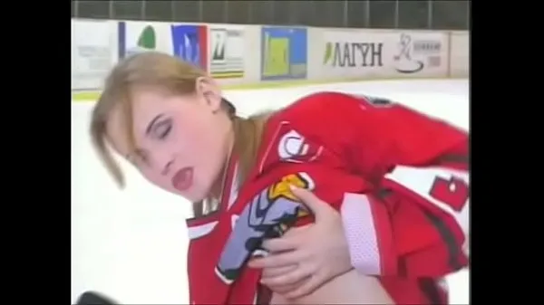 Kuumia how to rescued the the world hockey championship lämpimiä elokuvia
