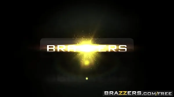 Gorące Brazzers - Big Tits at Work - (Lauren Phillips, Danny D) - The New Girlciepłe filmy