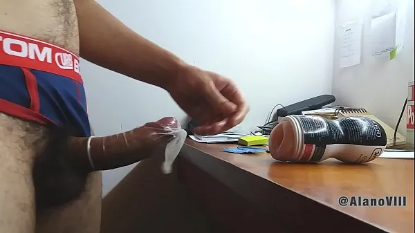Hete Cuming in a condom wearing a 6 days used jockstrap (sold) - Alano VIII warme films
