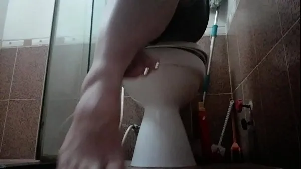 Hot Thigh clip Masturbation white feet, shiny nails móng warm Movies