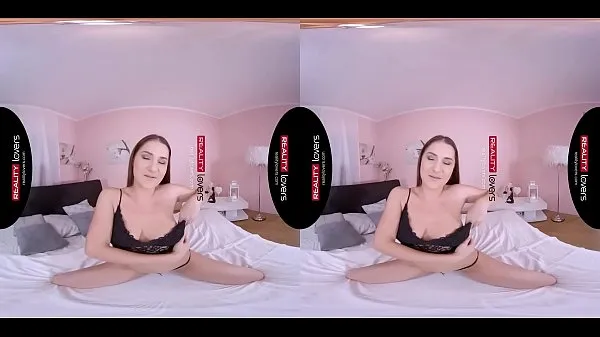 RealityLovers - Stepsis got her ass screwed VR Filem hangat panas