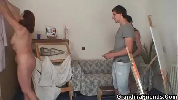 Old granny swallows two cocks Filem hangat panas