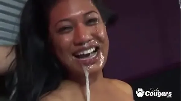 गर्म Lyla Lei To Give A Sloppy Blowjob & Gets A Huge Messy Facial गर्म फिल्में