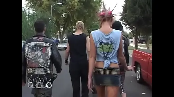 Καυτές Punks & Suits - they take his home - he take his girl to fuck ζεστές ταινίες