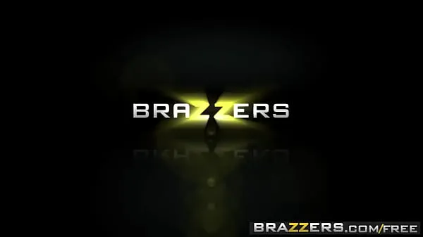 Heiße Brazzers - Hot And Mean - (Lyra Law, Violet Starr, Xander Corvus) - Die Geschwister teilen Teil 1 - Trailer Vorschauwarme Filme