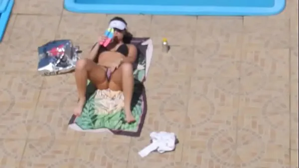 Hot Flagra safada masturbando Piscina Flagged Girl masturbate on the pool warm Movies