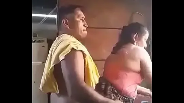 गर्म Horny old couple in kitchen गर्म फिल्में