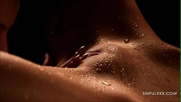 Hotte Sinful girl crush lesbian close up fucking varme filmer