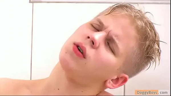 Hot Shower Wanking With Sexy Twink Boy Bert warm Movies