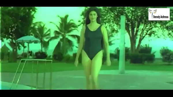 Heiße indian girl in swimsuitwarme Filme