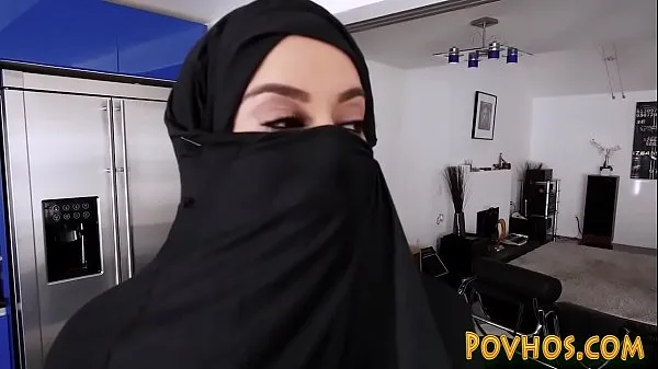 Hete Muslim busty slut pov sucking and riding cock in burka warme films