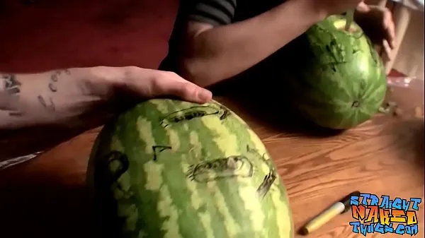 Hete Straight inked guys fuck watermelons until cumming warme films