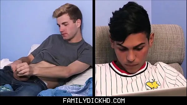 Hot Bear Step Dad Walks In On His Twink Step Son Fucking A Twink Latino Foreign Exchange Student And Joins In - Kristofer Weston, Ariano warm Movies