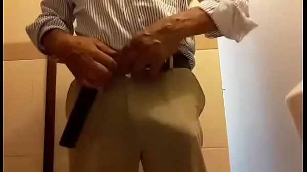 Mature man shows me his cock Filem hangat panas