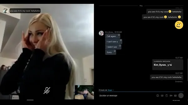 Kuumia Beautiful Blonde on Skype lämpimiä elokuvia