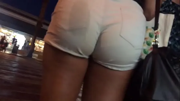 گرم blonde milf white shorts ass گرم فلمیں