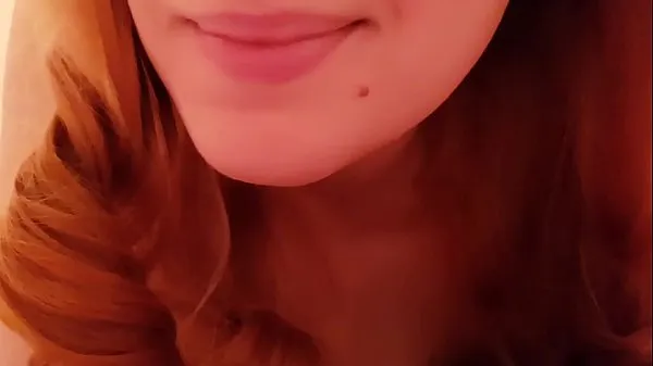 Hotte SWEET REDHEAD ASMR GIRLFRIEND RELAXES YOU IN BED varme film