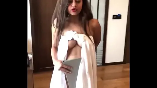 Hot Indian Girl on Fire - Very Hot girl warm Movies