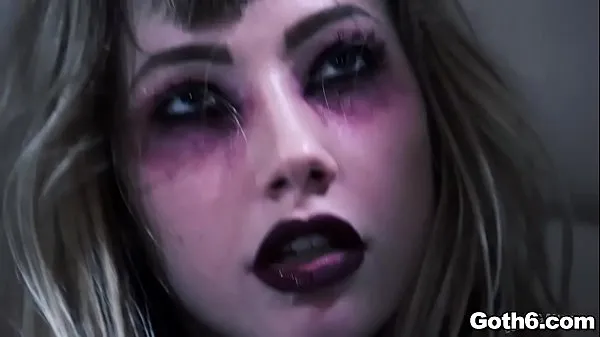 गर्म Hell yeah! Goth teen nympho Ivy Wolfe goes CRAZY गर्म फिल्में