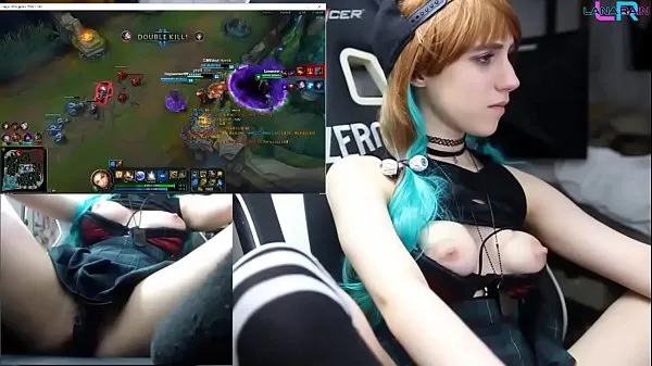 Hot Teen Playing League of Legends with an Ohmibod 2/2 warm Movies