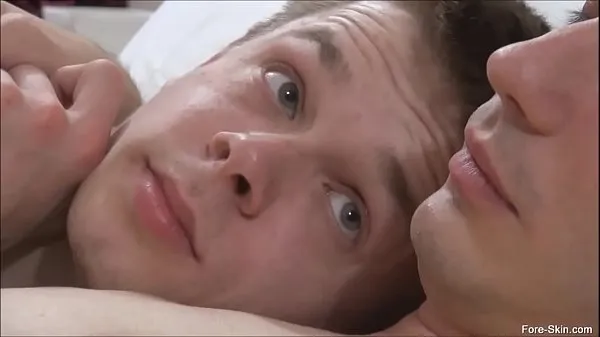 Καυτές Gay Fuck Buddy's Playing Uncut Dick ζεστές ταινίες