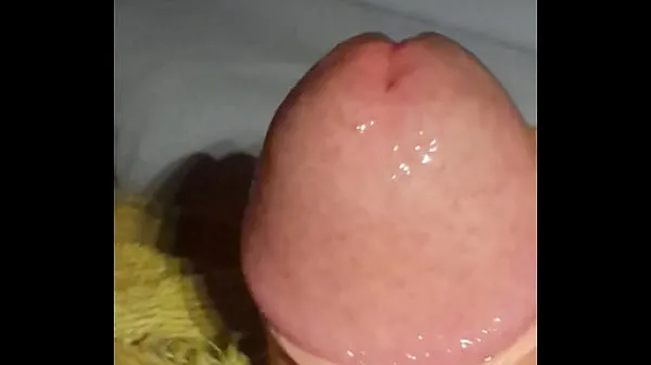 Quente Close up jerking cock in bed for neighbours watching Filmes quentes