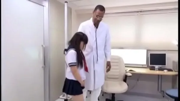 뜨거운 Small Risa Omomo Exam by giant Black doctor 따뜻한 영화
