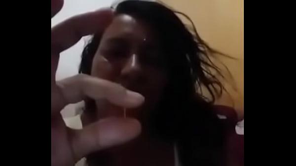 Καυτές masturbated and showed the gal on her finger ζεστές ταινίες