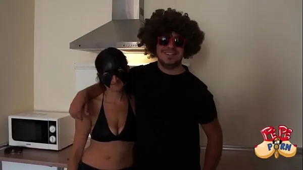 Vroči couple of folliamigos dress up to record porn topli filmi