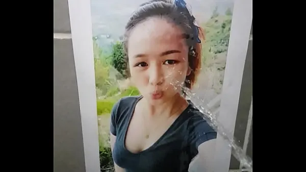 뜨거운 pissing on printed pic 따뜻한 영화