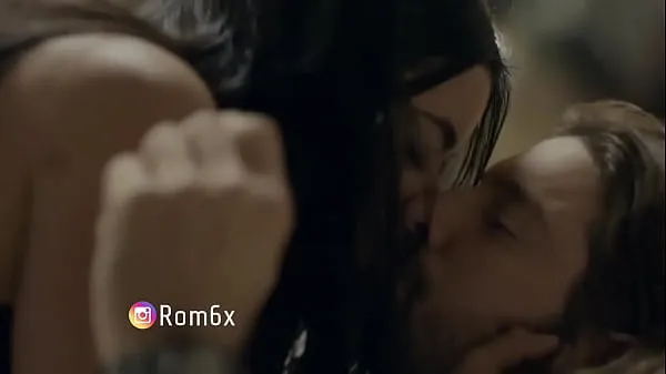 Vroči Hugging and sucking lips, she him while he was topli filmi