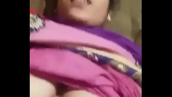 Vroči Indian Daughter in law getting Fucked at Home topli filmi