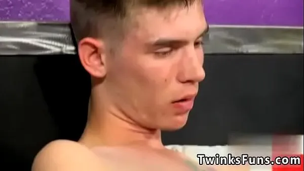 Vroči Gay sex video of teen boys Bentley Gets A Fresh Bare Hole topli filmi